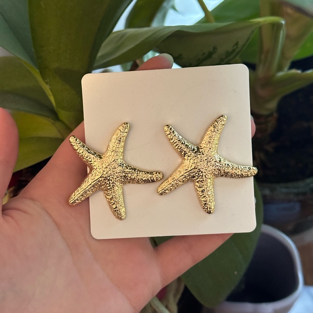 Large starfish earrings